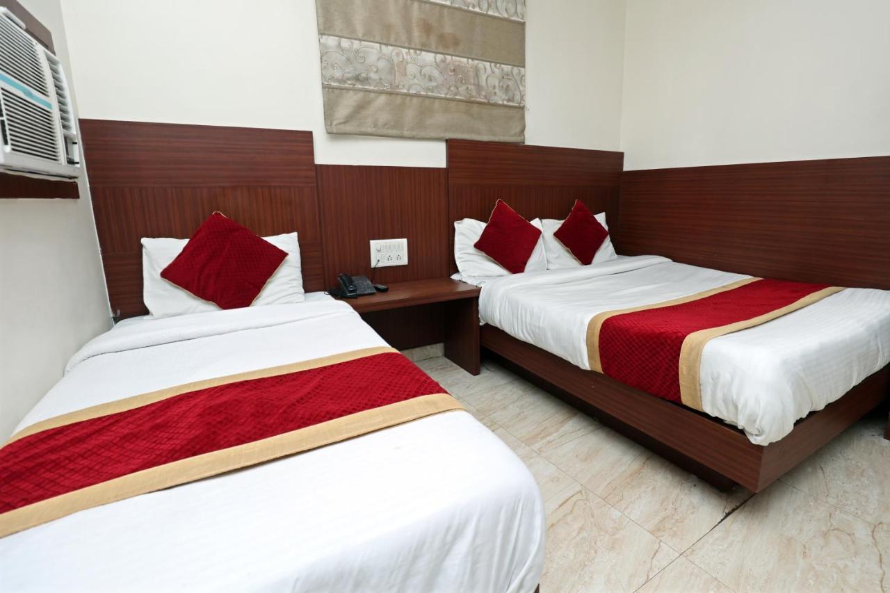 Hotel Toto International Dx Új-Delhi Kültér fotó