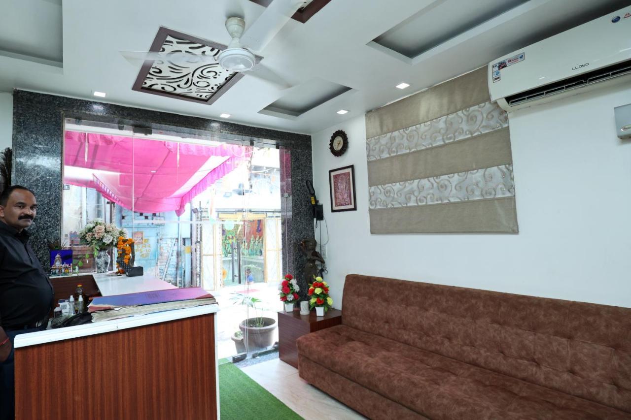 Hotel Toto International Dx Új-Delhi Kültér fotó